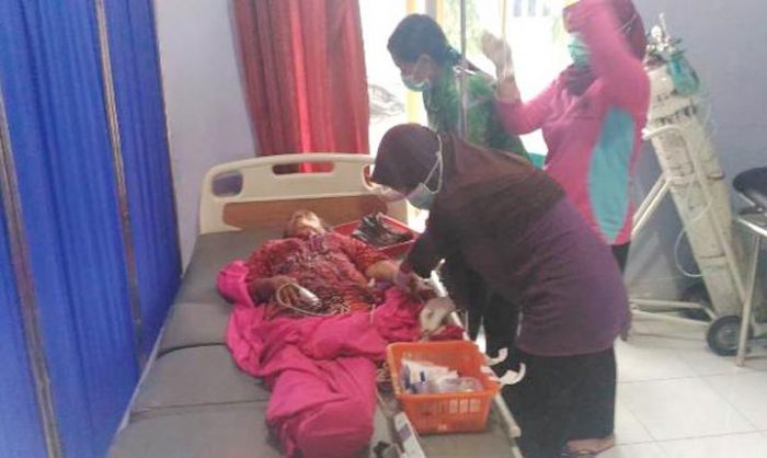 Nenek Mintuk Dirawat Intensif di IGD Rumah Sakit, Keluarga Enggan Dikonfirmasi Nenek Mintuk Dirawat Intensif di IGD Rumah Sakit, Keluarga Enggan Dikonfirmasi