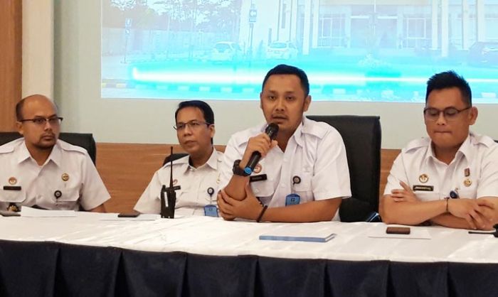 Bila Dokumen untuk Mengurus Paspor Terbukti Palsu, Maka Paspor akan Ditarik Bila Dokumen untuk Mengurus Paspor Terbukti Palsu, Maka Paspor akan Ditarik