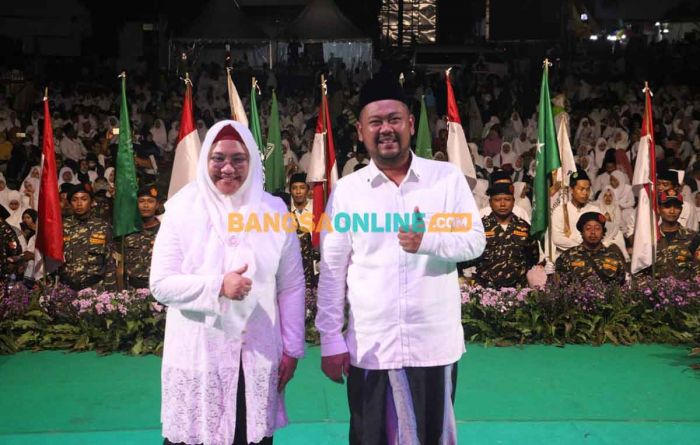 Ini Pesan Bupati Gresik di Apel Akbar 30.000 Kader NU se-Jatim Ini Pesan Bupati Gresik di Apel Akbar 30.000 Kader NU se-Jatim