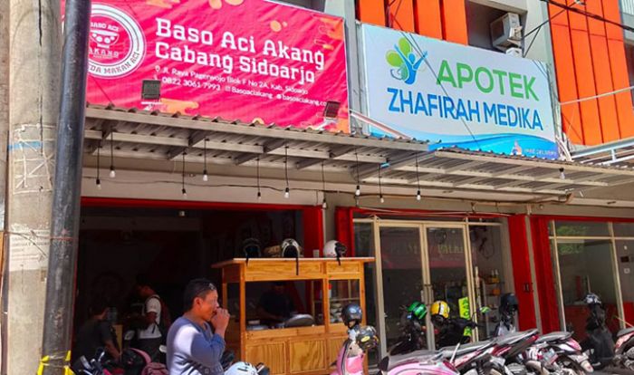 Bobol Dua Ruko dan Gasak Rp 13 Juta, Maling di Sidoarjo Sempat BAB dan Tak Disiram Bobol Dua Ruko dan Gasak Rp 13 Juta, Maling di Sidoarjo Sempat BAB dan Tak Disiram