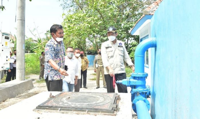 Bupati Yuhronur Berharap Air Bersih Lamongan Selatan Tuntas 17 Agustus