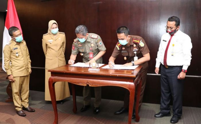 Tegakkan Perda, Pemkot Batu Jalin MoU dengan Kejari Kota Batu Tegakkan Perda, Pemkot Batu Jalin MoU dengan Kejari Kota Batu