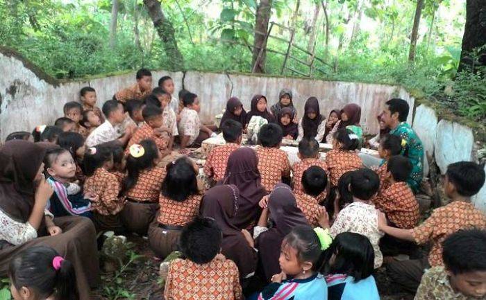 Peringati Hari Pahlawan, Siswa di Sumenep Dimotivasi agar Teladani RKH. As