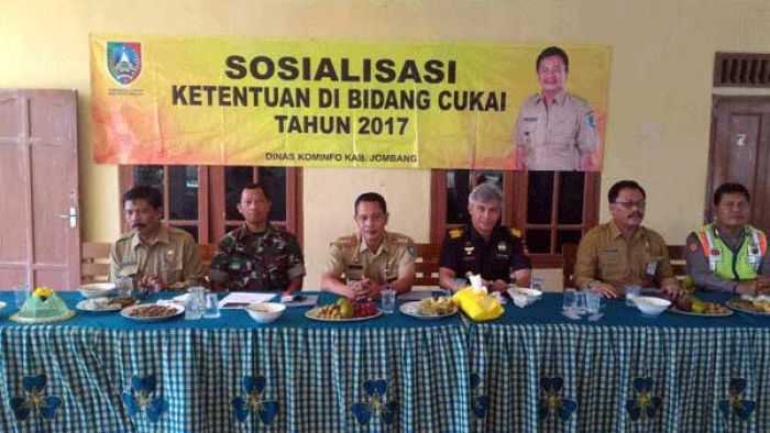 Cegah Peredaran Rokok Ilegal, Pemkab Jombang Sadarkan Masyarakat Lewat Sosialisasi Cegah Peredaran Rokok Ilegal, Pemkab Jombang Sadarkan Masyarakat Lewat Sosialisasi