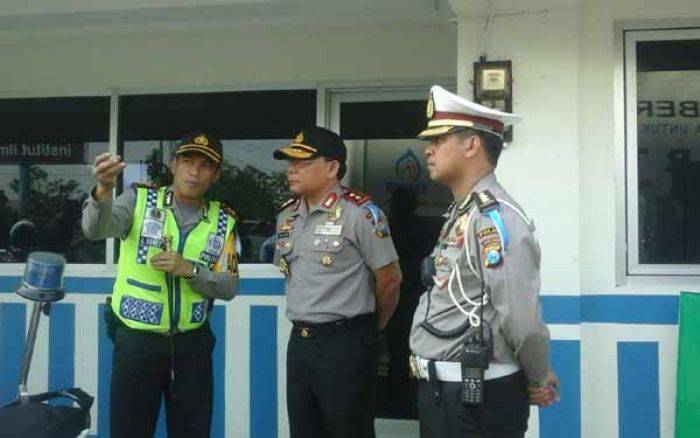 H-3, Kapolda Jatim Tinjau Pos Mengkreng di Kediri