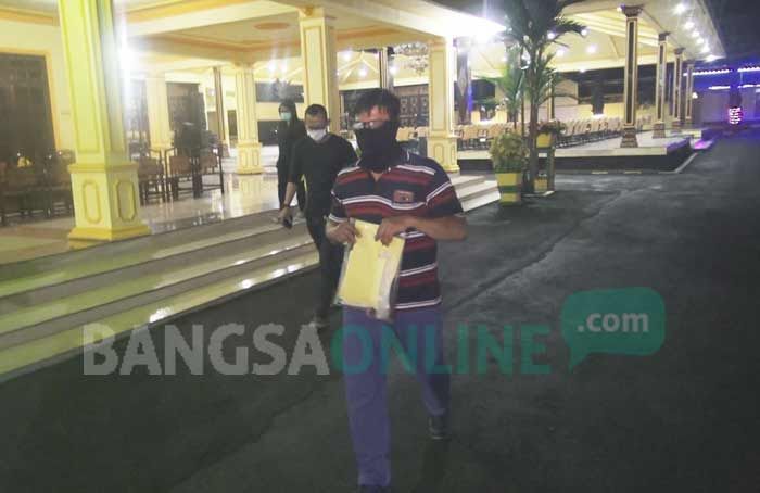 Ditangkap KPK, Posisi Cabup Nyono Bakal Diganti Kader Golkar atau PKB? Ditangkap KPK, Posisi Cabup Nyono Bakal Diganti Kader Golkar atau PKB?