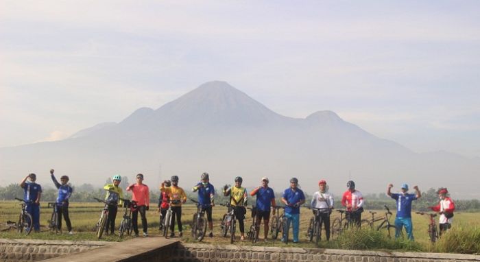 Jalin Sinergitas, Petugas Lapas/Rutan-BNNP Jatim Gowes Bareng