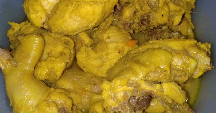 Cara Ungkep Ayam yang Benar agar Bumbu Meresap Sempurna Cara Ungkep Ayam yang Benar agar Bumbu Meresap Sempurna