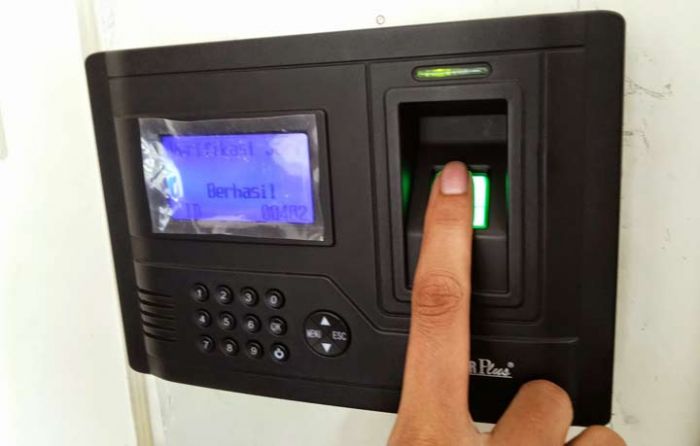 Jauh dari Tempat Kerja, Puluhan ASN Dikabarkan Bakal Dapat Kemudahan Absensi Finger Print Jauh dari Tempat Kerja, Puluhan ASN Dikabarkan Bakal Dapat Kemudahan Absensi Finger Print