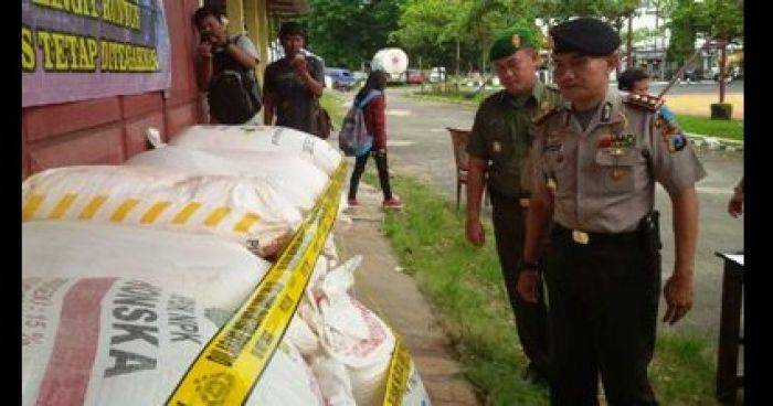 Pupuk Ilegal di Tuban Masih Marak Pupuk Ilegal di Tuban Masih Marak