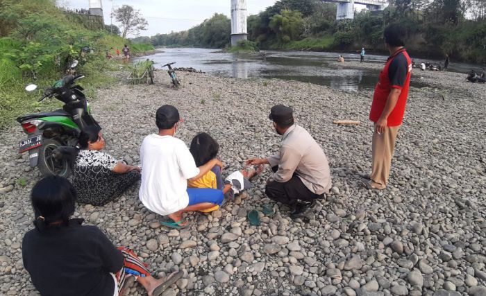 Pelajar di Blitar Tenggelam Saat Mandi di Sungai Brantas Bawah Jembatan Nguri