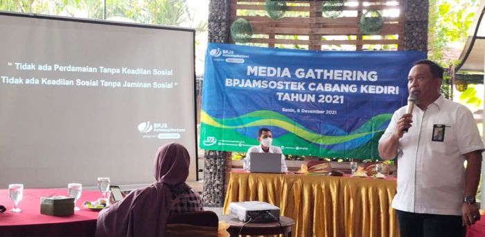 Baru 21,54 Persen Pekerja di Kediri Raya yang Menjadi Peserta BPJamsostek Baru 21,54 Persen Pekerja di Kediri Raya yang Menjadi Peserta BPJamsostek