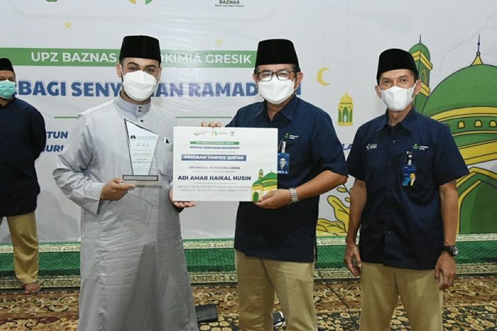 Sambut Lebaran 1443 H, UPZ Petrokimia Gresik Salurkan Zakat kepada 1.486 Mustahik Sekitar Perusahaan Sambut Lebaran 1443 H, UPZ Petrokimia Gresik Salurkan Zakat kepada 1.486 Mustahik Sekitar Perusahaan