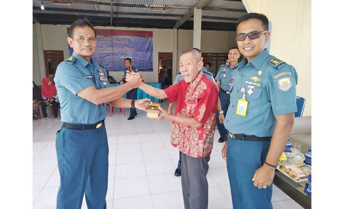 Sambut HUT ke-73 TNI AL, Koarmada II Berikan Layanan Kesehatan Gratis Sambut HUT ke-73 TNI AL, Koarmada II Berikan Layanan Kesehatan Gratis
