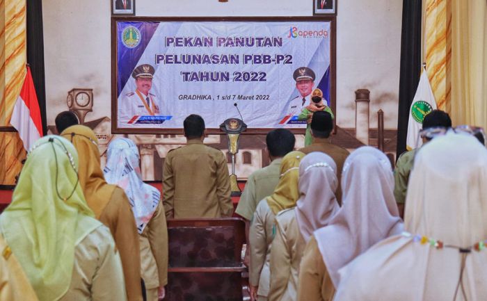 Wali Kota Pasuruan Minta ASN Bayar PBB P2 Tepat Waktu Wali Kota Pasuruan Minta ASN Bayar PBB P2 Tepat Waktu