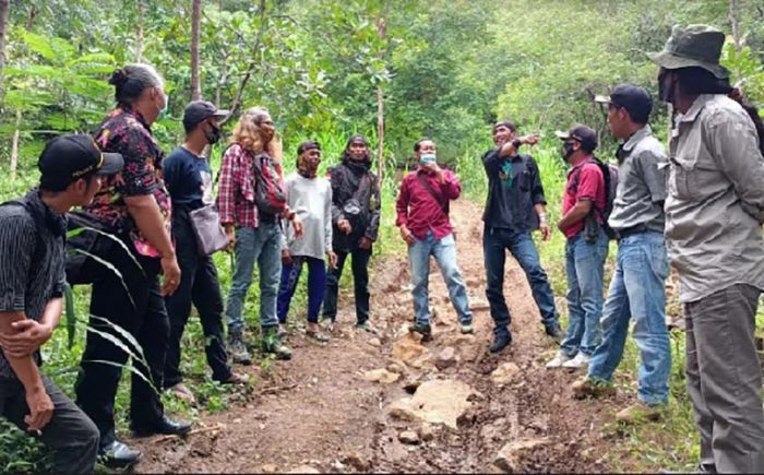 Peduli Lingkungan dan Sumber Air, Relawan Hijaukan Gunung Klotok Peduli Lingkungan dan Sumber Air, Relawan Hijaukan Gunung Klotok