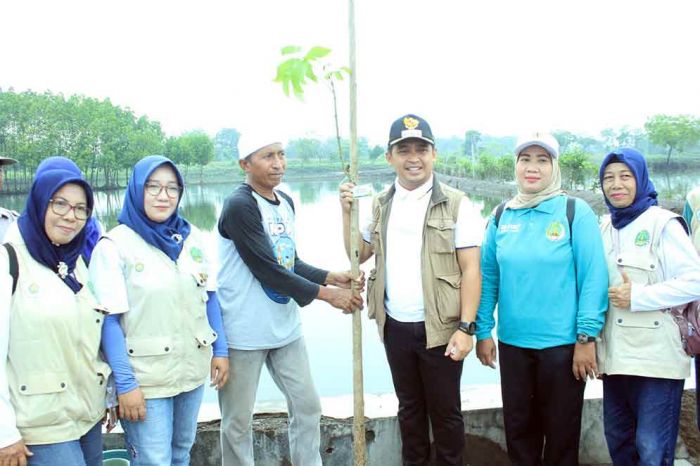 Hadiri Kegiatan Tanam Pohon, Adi Wibowo Sebut Desa Ngaglik Punya Potensi Wisata Sektor Perikanan