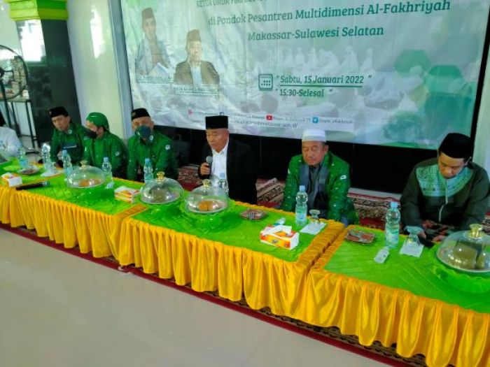 Di Depan Santri PP Multidimensi Al Fakhriyah Makassar, Kiai Asep Ungkap 7 Kunci Mudah Serap Ilmu Di Depan Santri PP Multidimensi Al Fakhriyah Makassar, Kiai Asep Ungkap 7 Kunci Mudah Serap Ilmu