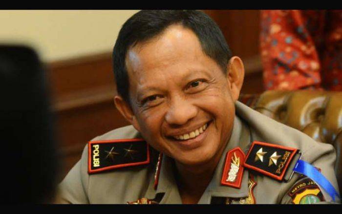 Tito, Penangkap Tomy Soeharto Bakal Jadi Kapolri, PDIP Kecewa karena Potong Generasi Tito, Penangkap Tomy Soeharto Bakal Jadi Kapolri, PDIP Kecewa karena Potong Generasi