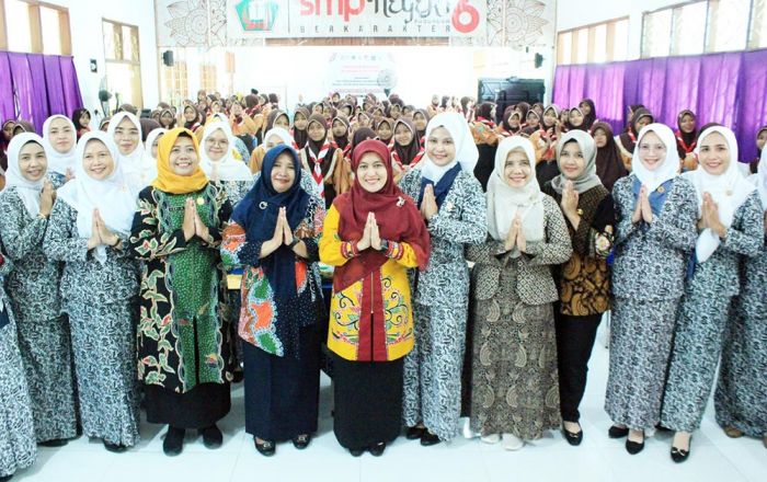 Ketua TP PKK Kota Pasuruan Ajak Remaja Putri Jaga Kesehatan Demi Wujudkan Indonesia Emas 2045