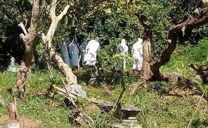 Sempat Dinyatakan Reaktif Covid-19 di Bojonegoro, Pasien Asal Jatirogo-Tuban Meninggal Dunia Sempat Dinyatakan Reaktif Covid-19 di Bojonegoro, Pasien Asal Jatirogo-Tuban Meninggal Dunia