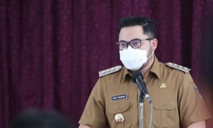 Tingkatkan Kinerja dan Lebih Responsif kepada Masyarakat Tingkatkan Kinerja dan Lebih Responsif kepada Masyarakat