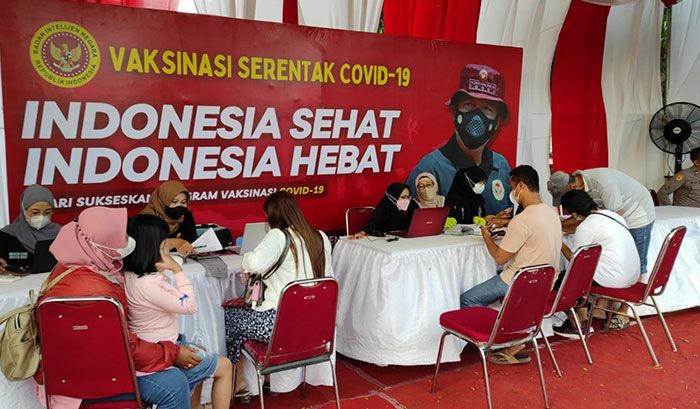 Binda Jatim dan Dinkes Kabupaten Kediri Gelar Vaksinasi Covid-19 di Panjalu Scooter Fest Binda Jatim dan Dinkes Kabupaten Kediri Gelar Vaksinasi Covid-19 di Panjalu Scooter Fest