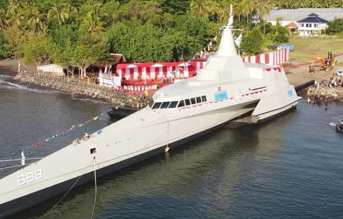 KSAL Laksamana TNI Yudo Margono Resmikan KRI Golok, Kapal Perang Siluman Buatan Banyuwangi