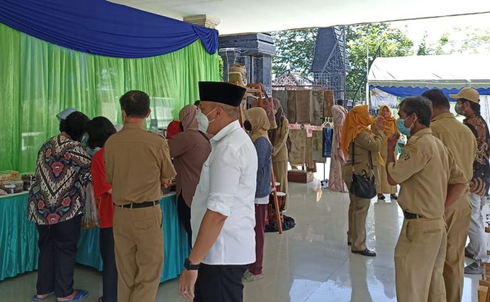 Bazar Ramadan, ASN Pemkab Blitar Diminta Belanja Sesuai Tingkatan Jabatan, Eselon II Rp1 Juta Bazar Ramadan, ASN Pemkab Blitar Diminta Belanja Sesuai Tingkatan Jabatan, Eselon II Rp1 Juta