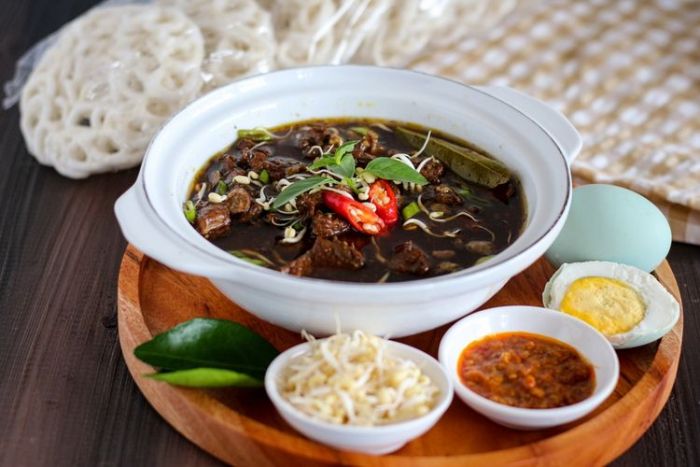 Cara Membuat Bumbu Hitam Rawon, Makanan Khas Jawa Timur Cara Membuat Bumbu Hitam Rawon, Makanan Khas Jawa Timur