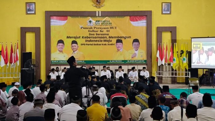 Puncak HUT Partai ke-61, Golkar Kediri Gelar Doa Bersama dan Santuni 104 Anak Yatim