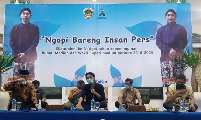 Gali Inspirasi dan Masukan, Bupati dan Wabup Madiun Ngopi Bareng Awak Media Gali Inspirasi dan Masukan, Bupati dan Wabup Madiun Ngopi Bareng Awak Media