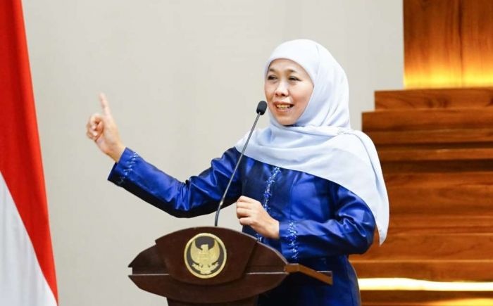 Jelang Tahun Politik, Khofifah: Tugas TNI Kian Berat, Jaga NKRI, Hoaks, Fitnah, dan Adu Domba Jelang Tahun Politik, Khofifah: Tugas TNI Kian Berat, Jaga NKRI, Hoaks, Fitnah, dan Adu Domba