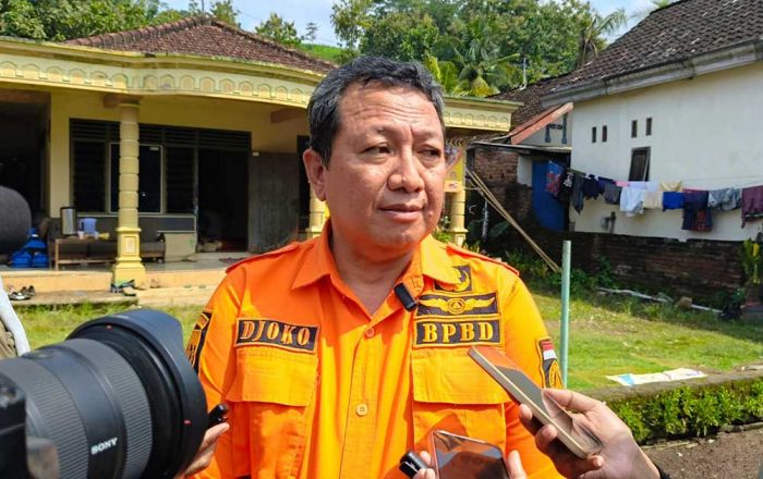 Hari Ke-4, Korban Terseret Banjir Bandang di Desa Blimbing Kediri Belum Ditemukan Hari Ke-4, Korban Terseret Banjir Bandang di Desa Blimbing Kediri Belum Ditemukan