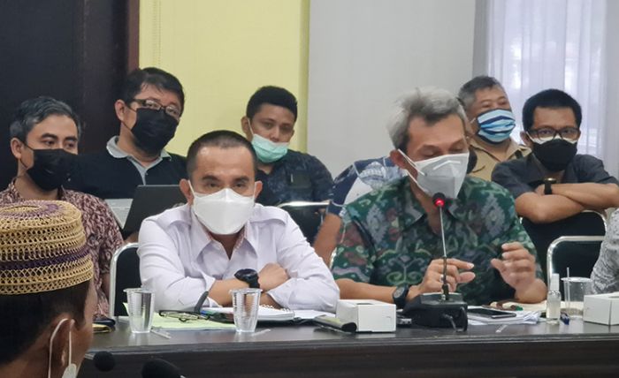 DPRD Bangkalan Tunda Pembahasan KUA-PPAS, Timgar: Pembahasannya akan Molor Lagi DPRD Bangkalan Tunda Pembahasan KUA-PPAS, Timgar: Pembahasannya akan Molor Lagi