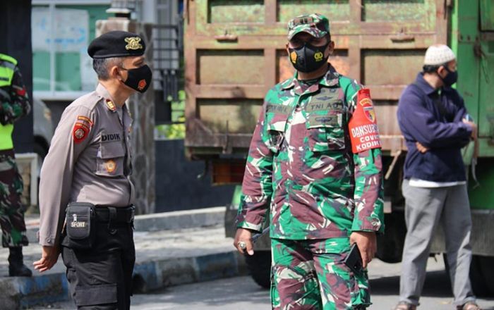 Dandim Ngawi Pimpin Operasi Yustisi Gabungan Dandim Ngawi Pimpin Operasi Yustisi Gabungan