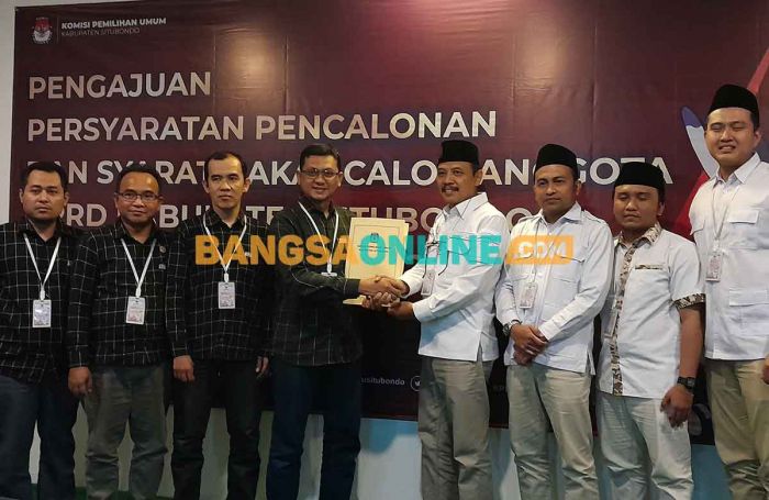 Jelang Penutupan, 4 Parpol di Situbondo Daftar Bacaleg ke KPU Jelang Penutupan, 4 Parpol di Situbondo Daftar Bacaleg ke KPU