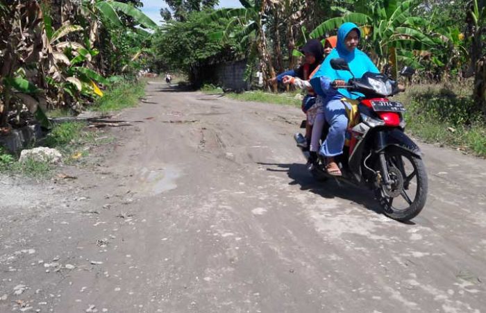 Plot Anggaran RAPBD 2018 Gresik Harus Berpihak Kepada Masyarakat Plot Anggaran RAPBD 2018 Gresik Harus Berpihak Kepada Masyarakat