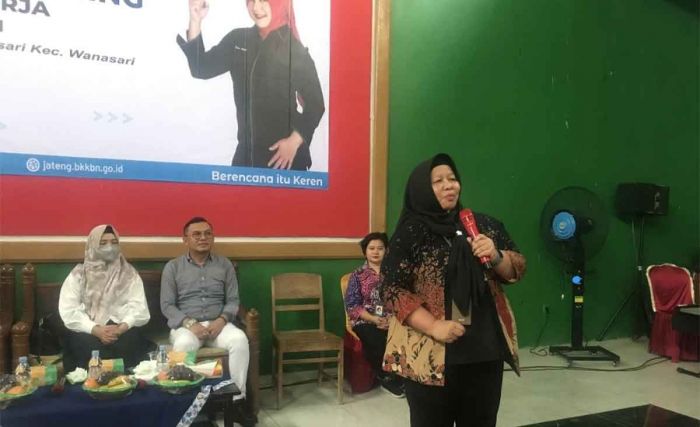 Bersama Komisi IX DPR RI, BKKBN Sosialisasikan Penurunan Angka Stunting di Brebes Bersama Komisi IX DPR RI, BKKBN Sosialisasikan Penurunan Angka Stunting di Brebes
