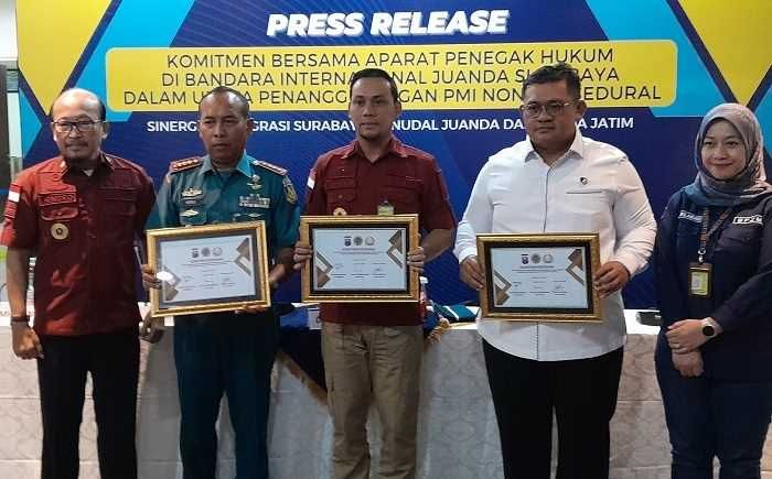 Tanggulangi PMI Non-Prosedural, Berikut Langkah Imigrasi Surabaya, Lanudal, dan Polda Jatim Tanggulangi PMI Non-Prosedural, Berikut Langkah Imigrasi Surabaya, Lanudal, dan Polda Jatim