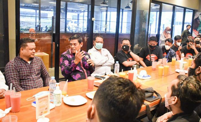 Wali Kota Kediri Siap Fasilitasi Anak-Anak Muda Kembangkan Ekonomi Kreatif Wali Kota Kediri Siap Fasilitasi Anak-Anak Muda Kembangkan Ekonomi Kreatif