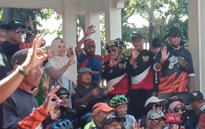 Puluhan Klub Sepeda di Kota Probolinggo Dukung Pasangan Amanah Puluhan Klub Sepeda di Kota Probolinggo Dukung Pasangan Amanah