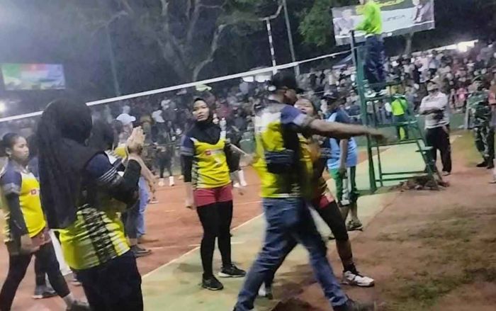 Final Bola Voli Dandim Cup 2022 Berakhir Ricuh, Tim Putri Bahana Kalah WO Final Bola Voli Dandim Cup 2022 Berakhir Ricuh, Tim Putri Bahana Kalah WO