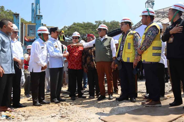 Anggarkan Rp81,7 Miliar, Bupati dan BPPW Jatim Gelar Peletakan Batu Pertama Pasar Modern Pamekasan Anggarkan Rp81,7 Miliar, Bupati dan BPPW Jatim Gelar Peletakan Batu Pertama Pasar Modern Pamekasan