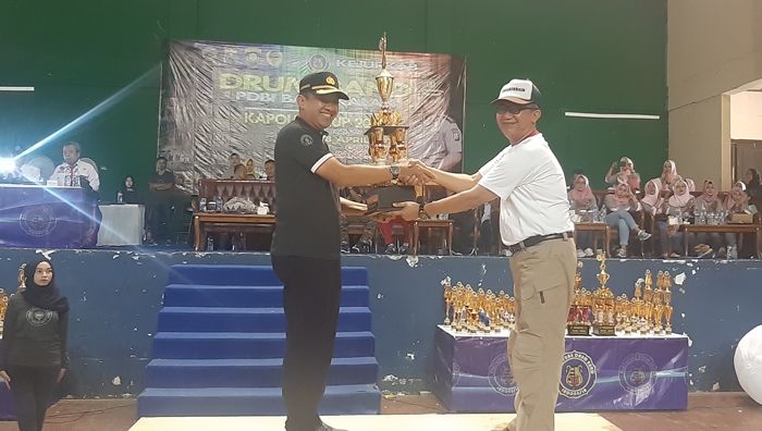 ​TK MNU Siti Khotijah Bangkalan Juarai Kejurkab Drumband