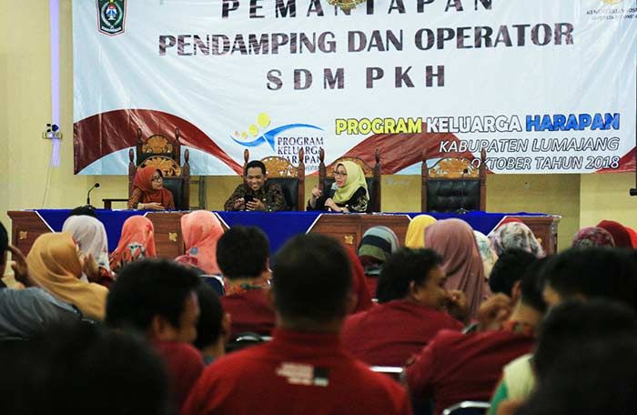Gerak Cepat Atasi Problematika di Masyarakat, Bupati Lumajang Gandeng Pendamping PKH Gerak Cepat Atasi Problematika di Masyarakat, Bupati Lumajang Gandeng Pendamping PKH