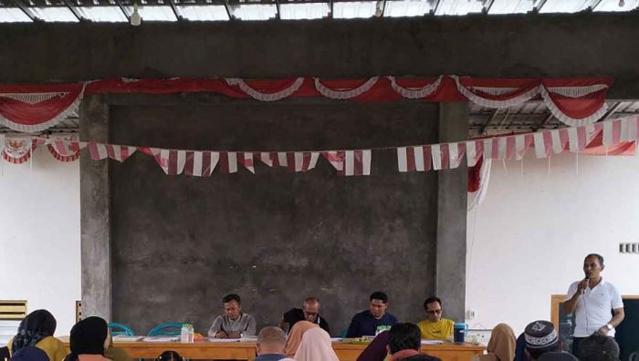 Kantah Kabupaten Pasuruan Serahkan Sertifikat PTSL 2024 di Desa Karangjatianyar Kantah Kabupaten Pasuruan Serahkan Sertifikat PTSL 2024 di Desa Karangjatianyar