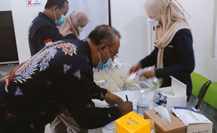 Gandeng BNN, Seluruh Pegawai Kantor Imigrasi Malang Dites Urine, ini Hasilnya