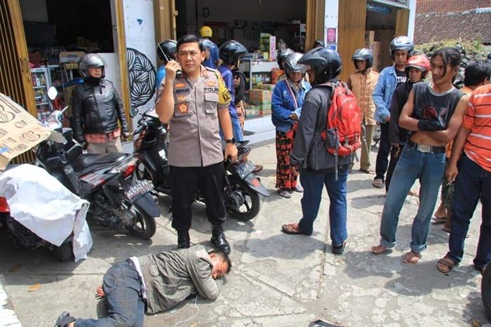 Pelaku Pencurian Uang Ratusan Juta Rupiah yang Tabrak Kakek Tua Sempat Dikira Jambret Pelaku Pencurian Uang Ratusan Juta Rupiah yang Tabrak Kakek Tua Sempat Dikira Jambret