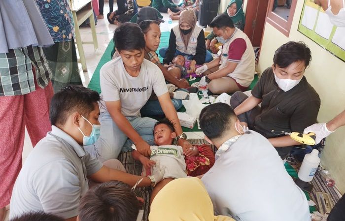 Bantu Masyarakat Kurang Mampu, JCP dan PSBB Gandeng AMPG Gelar Khitanan Massal di Desa Tlanakan Bantu Masyarakat Kurang Mampu, JCP dan PSBB Gandeng AMPG Gelar Khitanan Massal di Desa Tlanakan